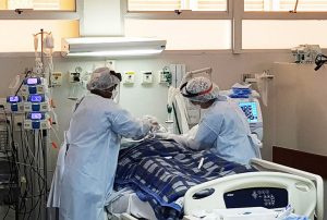 Haoc passa a utilizar medicações alternativas por falta de remédios de uso regular na intubação (Foto: Alexandre Fugukava/Pixabay)