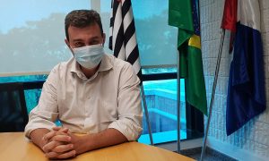 Prefeito de Indaiatuba, Nilson Gaspar, fala ao Blog sobre plano de governo para o setor da habitação (Foto: Patrícia Lisboa/Blog da Pimenta/Direitos Reservados)