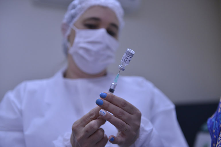 Vacinação de gestantes e puérperas será no prédio da Unimax (Foto: Eliandro Figueira RIC/PMI)