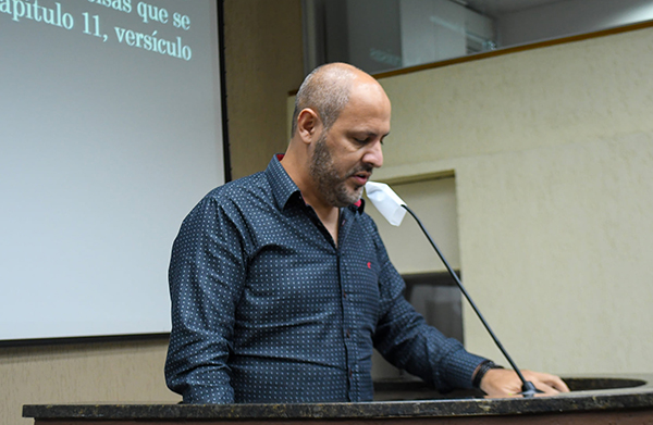 Vereador Sérgio fez o teste na segunda-feira (Foto: Anselmo Cabral/RIC/PMI)