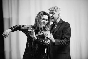 Chris Matallo e Jim Hamilton apresentam o show B.r.U.s (Foto: Willian Aguiar)