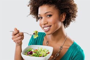 O projeto 100% Saúde promove mudanças nos hábitos alimentares e estivo de vida (Foto: Divulgação)