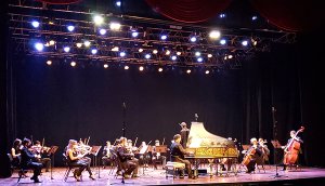 Sinfônica executa Villa-Lobos e Bach no concerto de sábado (Foto: Patrícia Lisboa/Dropes/Direitos Reservados)