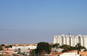 quarta-feira é de céu claro em Indaiatuba (Foto: Patrícia Lisboa/Dropes)