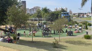 Brinquedos do Parque Temático passam por manutenção a partir de hoje (Foto: Arquivo/Eliandro Figueira/RIC/PMI)