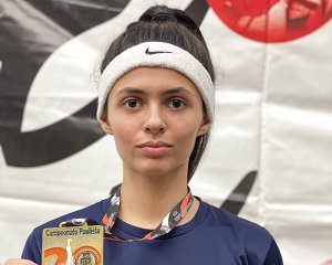 Gabriela Baldini conquistou a medalha de ouro na categoria Sub-21 no Campeonato Paulista de Taekwondo (Foto: Divulgação)