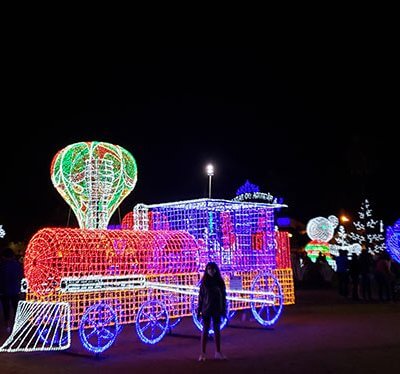 Decoração do Natal em frente à Prefeitura de Indaiatuba será acesa nesta sexta (Foto: Arquivo/Patrícia Lisboa/Dropes)