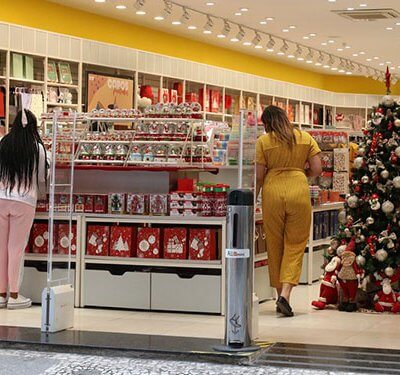 Quem não antecipou as compras em novembro, vai desembolsar neste Natal um pouco mais do que no ano passado (Foto: Rovena Rosa/Agência Brasil)