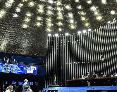 No Senado, o texto passou por 51 votos a 20 (Foto: Waldemir Barreto/Agência Senado)