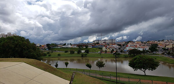 Ainda chove hoje em Indaiatuba; a partir de sábado, a nebulosidade diminuiu e o tempo volta a ficar estável no domingo; as temperaturas sobem