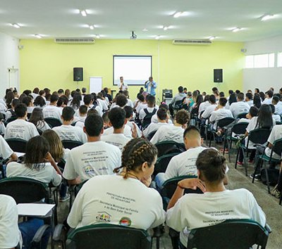 O Cras Jovem é um serviço que atende adolescentes de 15 a 17 anos (Foto: Arquivo/Elinadro Figueira/RIC/PMI)