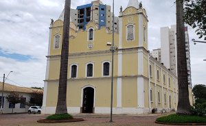 Festa Junina acontecerá na praça da Igreja Matriz NS da Candelária (Foto: Patrícia Lisboa/Dropes)