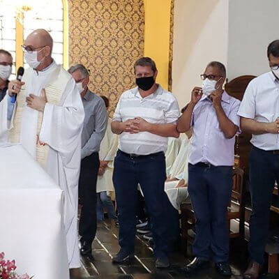 Padre Paulo Crozera nomeia comissão para restauro da Igreja Matriz da Candelária (Foto: Patrícia Lisboa/Dropes)