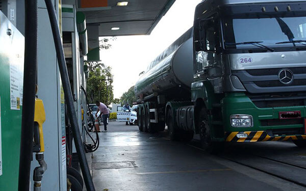 Petrobras reduz preço do diesel para as distribuidoras (Foto: Arquivo/Agência Brasil)