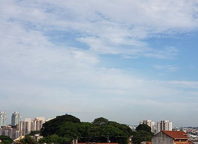 A manhã desta segunda é de muitas nuvens; pode chover à tarde (Foto: Patrícia Lisboa/Dropes)