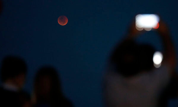 Fim de semana terá Lua de Sangue (Foto: Fernando Frazão/Agência Brasil)