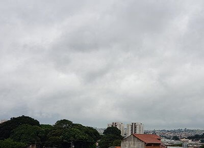 Frente fria provoca aumento da nebulosidade e chuva nesta quarta em Indaiatuba (Foto: Patrícia Lisboa/Dropes)