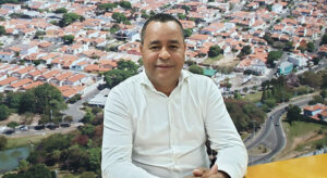 O presidente da Câmara, Jorge Luís Lepinsk, o Pepo, em entrevista ao DROPES hoje (Foto: Patrícia Lisboa/Dropes)