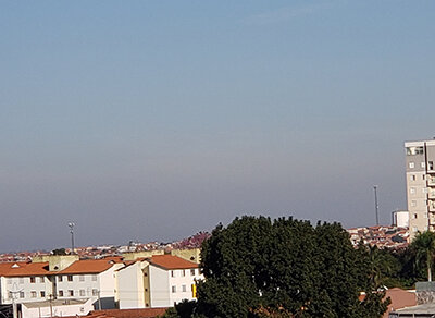 Massa de ar seco mantém tempo estável, com céu claro, em Indaiatuba, nesta quinta (Foto: Patrícia Lisboa/Dropes)