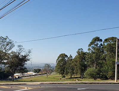 Em Indaiatuba, o tempo continua estável até quinta-feira; na sexta, uma frente fria causa aumento da nebulosidade, chuvas isoladas e queda nas temperaturas