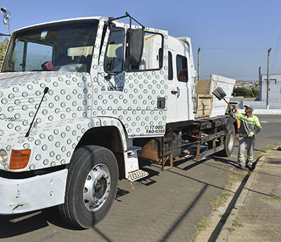 Cata Bagulho está incluído no projeto Bairro Limpo (Foto: Eliandro Figueira/RIC/PMI)