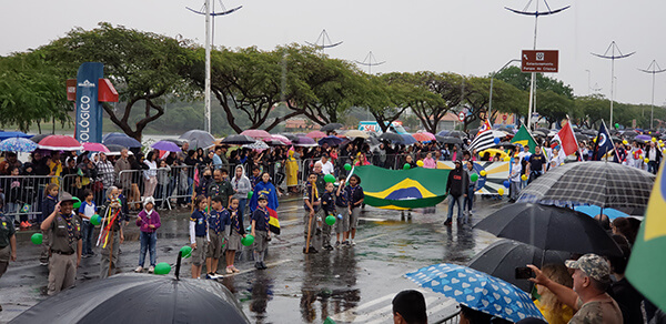 Desfile em comemoração aos bicentenário da Independência do Brasil, neste Sete de Setembro, em Indaiatuba (Foto: Patrícia Lisboa/Dropes)