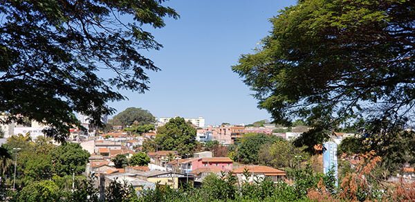 A quinta-feira é de tempo estável, com céu claro, em Indaiatuba (Foto: Patrícia Lisboa/Dropes)