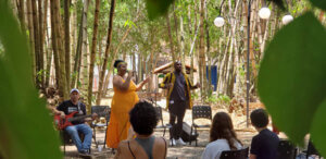 2ª edição do Jardim das Letras integrou Semana da Consciência Negra, domingo, no Casarão Pau Preto (Foto: Patrícia Lisboa/Dropes)