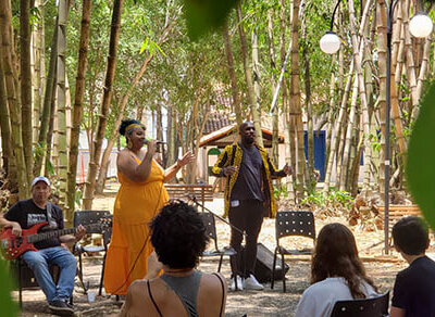 2ª edição do Jardim das Letras integrou Semana da Consciência Negra, domingo, no Casarão Pau Preto (Foto: Patrícia Lisboa/Dropes)