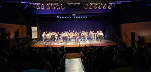 Encontro de Orquestras de Viola Caipira de Indaiatuba lota auditório do Piano (Foto: Patrícia Lisboa/Dropes)