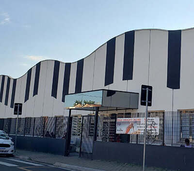 Fachada do Centro Cultural – Piano (Foto: Patrícia Lisboa/Dropes)