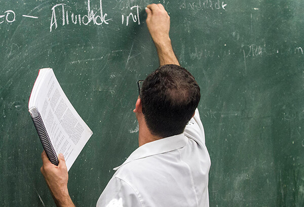 Processo seletivo para contratação de professores pelo Novotec na Fiec tem inscrições abertas (Foto: Arquivo/Governo do Estado de SP)