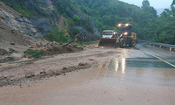 Governador de SP pede que turistas ainda não peguem as estradas (Foto: Divulgação/Prefeitura de São Sebastião)