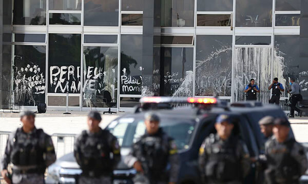 Palácio do Planalto foi um dos alvos da depredação em 8 de janeiro (Foto: José Cruz/Agência Brasil)