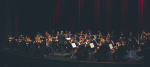 Orquestra Sinfônica de Indaiatuba realiza concerto no Ciaei (Foto: Felipe Gomes/OSI)