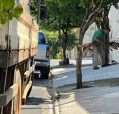 O Projeto Bairro Limpo foi lançado em janeiro do ano passado (Foto: Eliandro Figueira/RIC/PMI)
