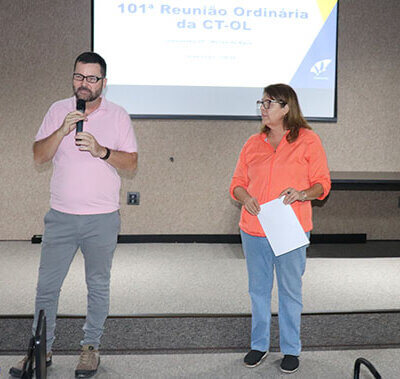 Representando o Saae, Adriano Prochowski, técnico do Departamento de Planejamento, na reunião da Ares-PCJ (Foto: DCS/Saae)