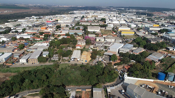 Distrito Industrial Recreio Campestre Joia recebe Projeto Bairro Limpo pela segunda vez (Foto: Eliandro Figueira/RIC/PMI)