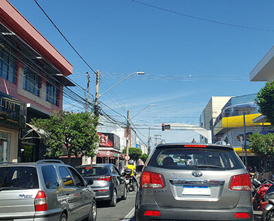 Dívidas de IPVA podem ser parceladas em até 10 vezes (Foto: Patrícia Lisboa/Dropes)