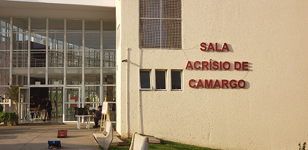 Evento acontece na Sala Acrísio de Camargo, no Ciaei (Foto: Patrícia Lisboa/Dropes)