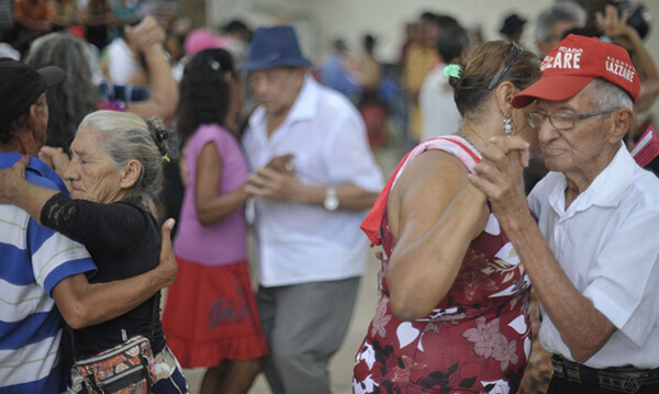 Estatuto da Pessoa Idosa faz 20 anos e demanda revisão (Foto: Marcello Casal Jr/Agência Brasil)