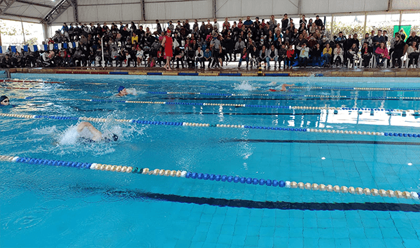 Festivais Esporte Cidadão e Juventude Esporte reúne milhares de alunos (Foto: Divulgação)