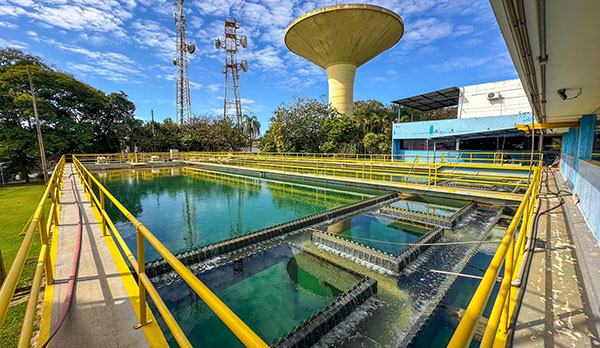 Saae investe em produtos e tecnologia para melhoria no tratamento da água (Foto: Thomaz Edson/DCS/Saae)