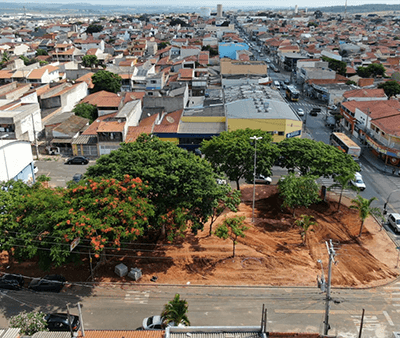 Praça GCM Antônio Marcos Bezerra no João Pioli começa a ser reformada (Foto: Leonardo Cruz/PMI)