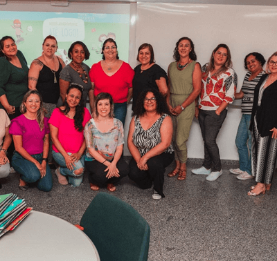 Turma de capacitação de educadores no projeto Mundo da Leitura em Indaiatuba. Crédito: Evoluir (Foto: Divulgação/Evoluir)