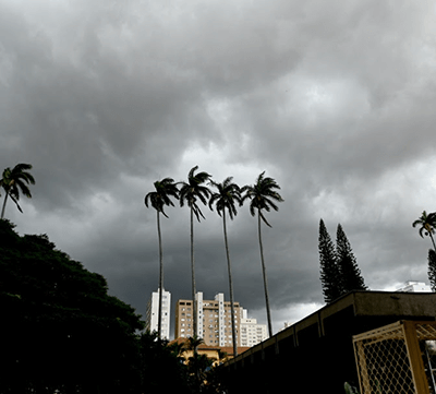 Pancadas de chuva e temporais estão na previsão de tempo para os próximos dias (Foto: Carlos Bassan/PMC)