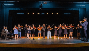 Escola de Música da Orquestra Sinfônica abre 100 vagas (Foto: Daniel Pieri/Amoji)