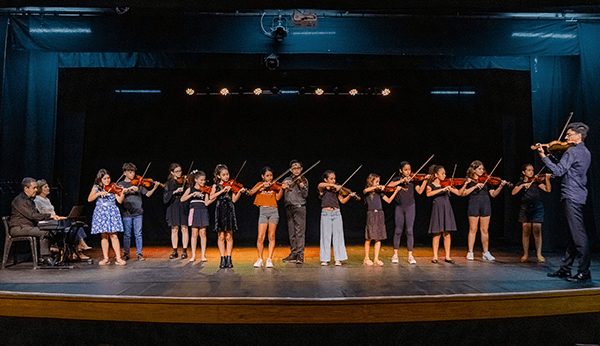 Escola de Música da Orquestra Sinfônica abre 100 vagas (Foto: Daniel Pieri/Amoji)