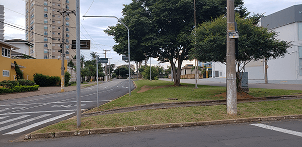 ocal.

Avenida dos Trabalhadores terá novo bolsão para estacionamento de veículos (Foto: Patrícia Lisboa/Dropes)