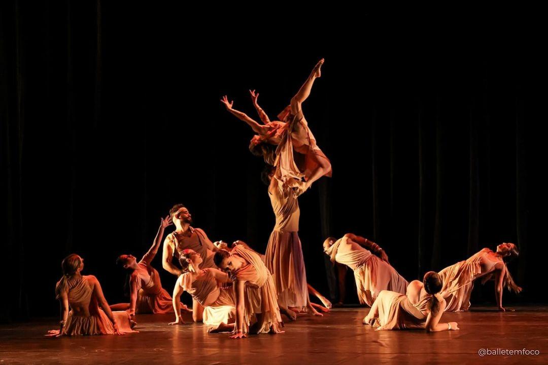 Coreografia “Entre Caminhos” (Foto: Balletemfoco)